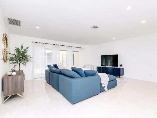 Luxury House for sale in Hollywood, 772 403 €, Photo 2