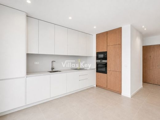 Luxury Apartment for sale in Lagos, 704 000 €, Photo 2