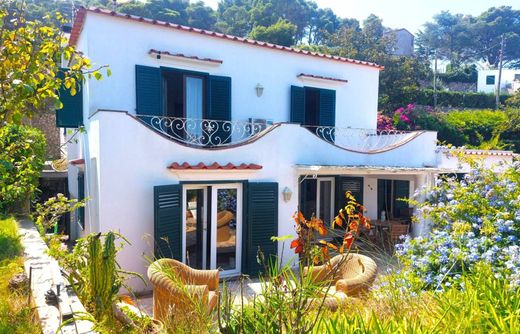 Maison de luxe à vendre à Capri, 1 500 000 €, Photo 1
