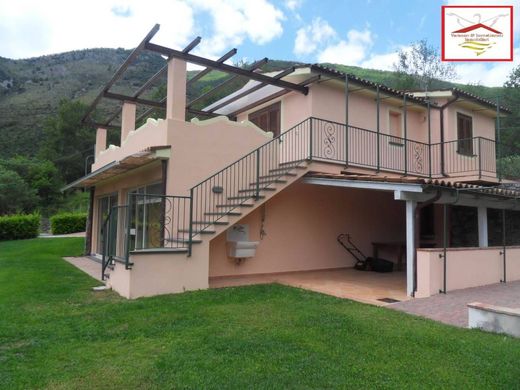 Maison de luxe à vendre à Maratea, 550 000 €, Photo 1