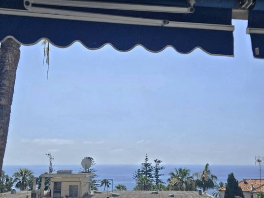 Appartement de luxe à vendre à San Remo, 590 000 €, Photo 1