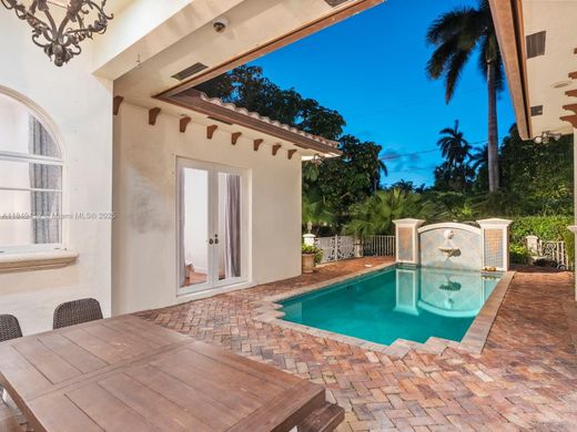 Luxury House for sale in Hollywood, 1 845 656 €, Photo 2