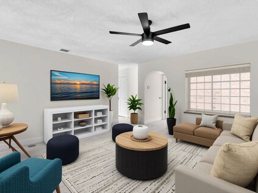 Luxury House for sale in Hollywood, 462 702 €, Photo 7