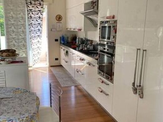 Luxury Apartment for sale in Rimini, 850 000 €, Photo 3