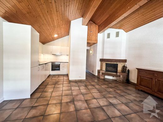 Luxury Apartment for sale in Grimentz, 746 779 €, Photo 1