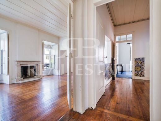 Appartement de luxe à vendre à Lisbon, 880 000 €, Photo 2