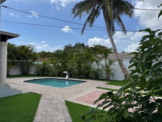 Luxury House for sale in Hollywood, 511 280 €, Photo 5