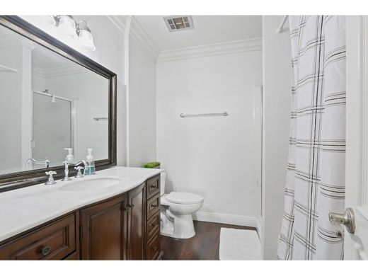 Luxury Apartment for sale in Los Angeles, 567 614 €, Photo 7