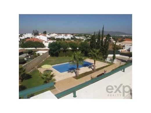 Luxury House for sale in Olhão, 475 000 €, Photo 1