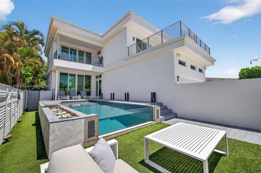 Luxury House for sale in Hollywood, 1 844 798 €, Photo 3