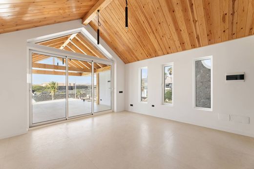 Maison de luxe à vendre à Tahiche, 1 900 000 €, Photo 4