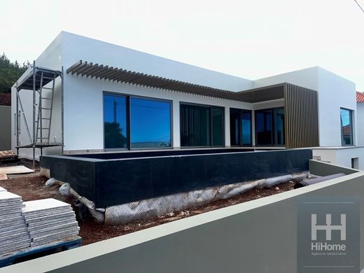 Luxury House for sale in Calheta, 930 000 €, Photo 1