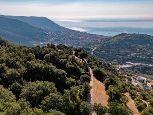 Luxury House for sale in Pietra Ligure, 980 000 €, Photo 3