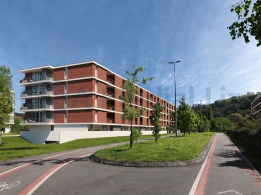 Luxury Apartment for sale in Guimarães, 415 000 €, Photo 5