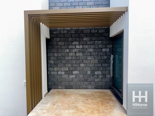 Luxury House for sale in Calheta, 930 000 €, Photo 6