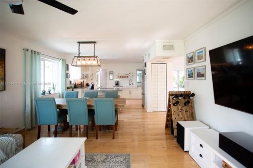 Luxury House for sale in Hollywood, 814 664 €, Photo 6