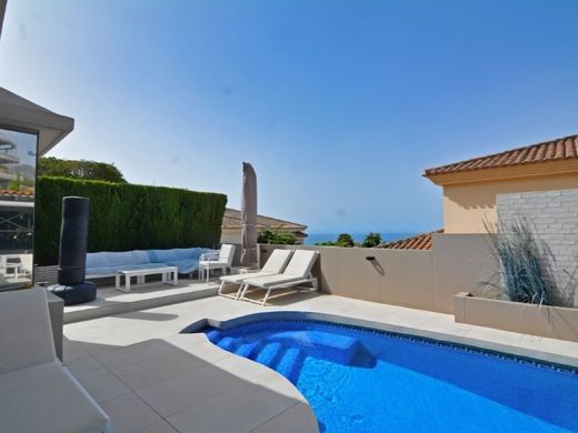 Luxury House for sale in Benalmádena, 1 395 000 €, Photo 1