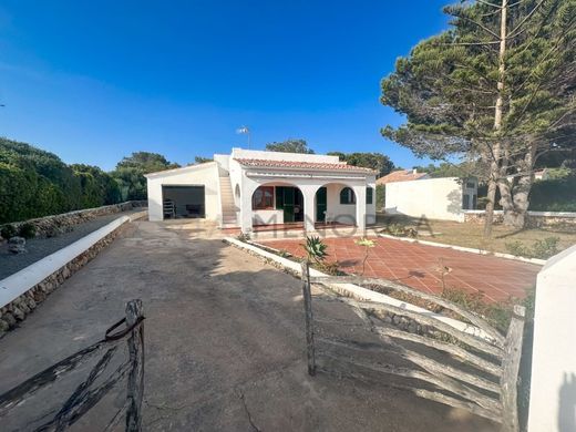 Maison de luxe à vendre à Maó, 590 000 €, Photo 1