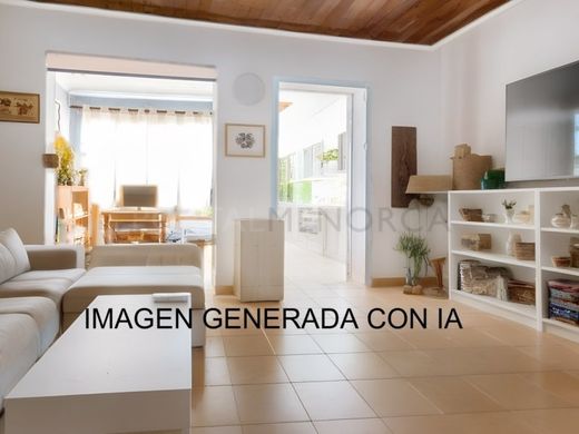 Luxury House for sale in Maó, 550 000 €, Photo 3