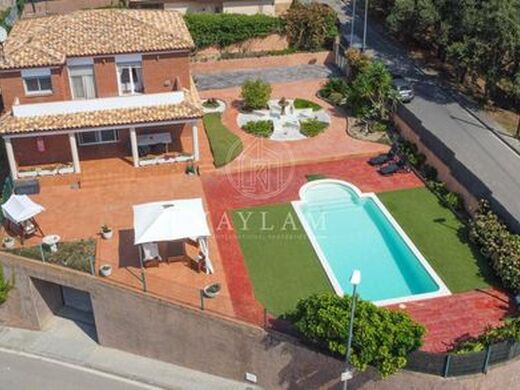 Maison de luxe à vendre à Lloret de Mar, 755 000 €, Photo 4
