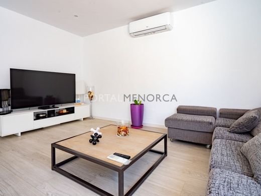 Luxury House for sale in Maó, 650 000 €, Photo 5