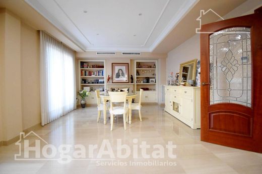 Maison de luxe à vendre à Almoines, 570 000 €, Photo 7