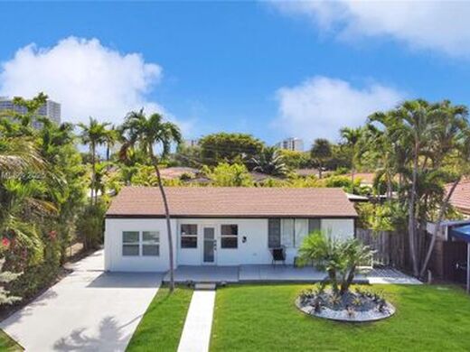 Luxury House for sale in North Bay Village, 937 531 €, Photo 2