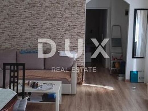 Luxury Apartment for sale in Rovinj, 810 000 €, Photo 4