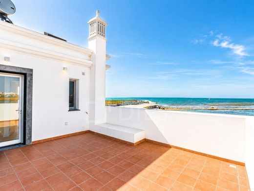 Luxury House for sale in Faro, 650 000 €, Photo 2