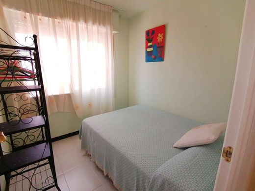 Luxury Apartment for sale in Benidorm, 680 000 €, Photo 4