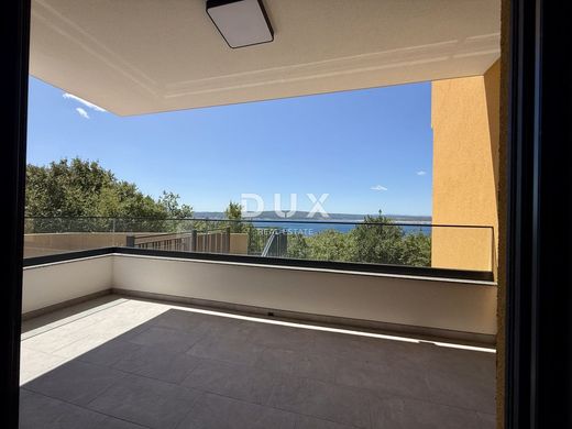 Appartement de luxe à vendre à Crikvenica, 400 000 €, Photo 5
