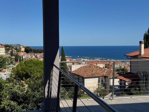 Appartement de luxe à vendre à San Remo, 450 000 €, Photo 2