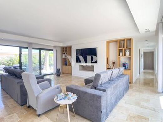 Maison de luxe à vendre à Faro, 1 890 000 €, Photo 1