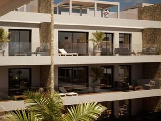Luxury Apartment for sale in Finestrat, 450 000 €, Photo 1