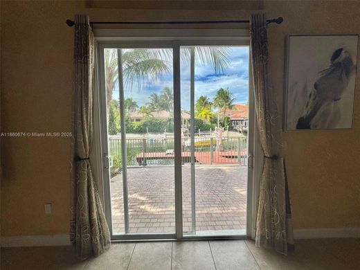 Luxury House for sale in Hollywood, 1 876 968 €, Photo 4