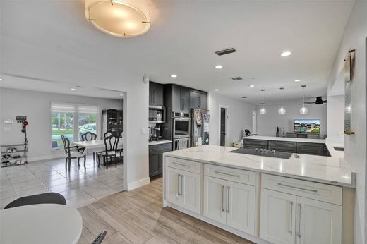 Luxury House for sale in Hollywood, 1 072 198 €, Photo 7