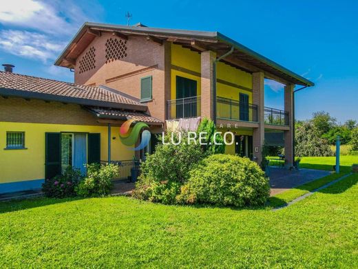 Luxury House for sale in Camparada, 1 300 000 €, Photo 5