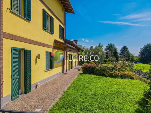 Luxury House for sale in Camparada, 1 300 000 €, Photo 6