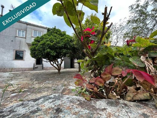 Luxury House for sale in Santiago de Compostela, 430 000 €, Photo 3