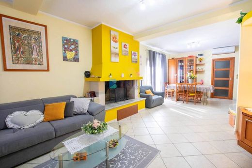 Luxury House for sale in Olbia, 385 000 €, Photo 1