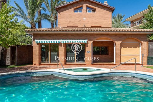 Luxury House for sale in Castelldefels, 2 500 000 €, Photo 1