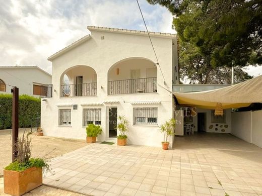 Luxury House for sale in Denia, 590 000 €, Photo 1