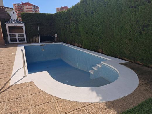 Maison de luxe à vendre à Fuengirola, 1 550 000 €, Photo 2