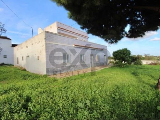 Luxury House for sale in Olhão, 450 000 €, Photo 1