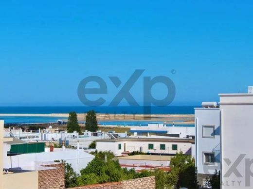 Luxury House for sale in Olhão, 680 000 €, Photo 1