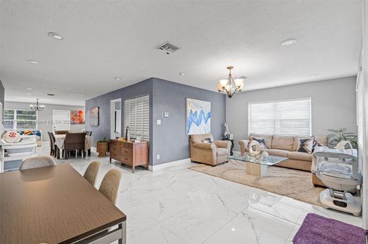 Luxury House for sale in Hollywood, 505 624 €, Photo 4