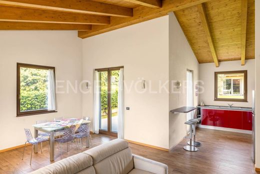 Maison de luxe à vendre à Angera, 695 000 €, Photo 6