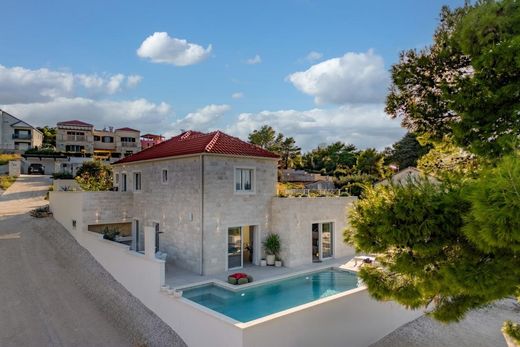Maison de luxe à vendre à Splitska, 1 400 000 €, Photo 7