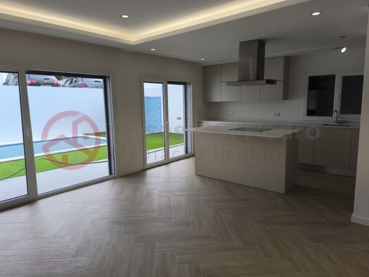 Luxury House for sale in Seixal, 595 000 €, Photo 6