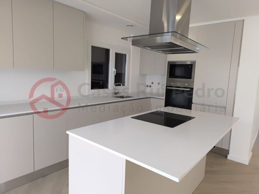 Luxury House for sale in Seixal, 595 000 €, Photo 7